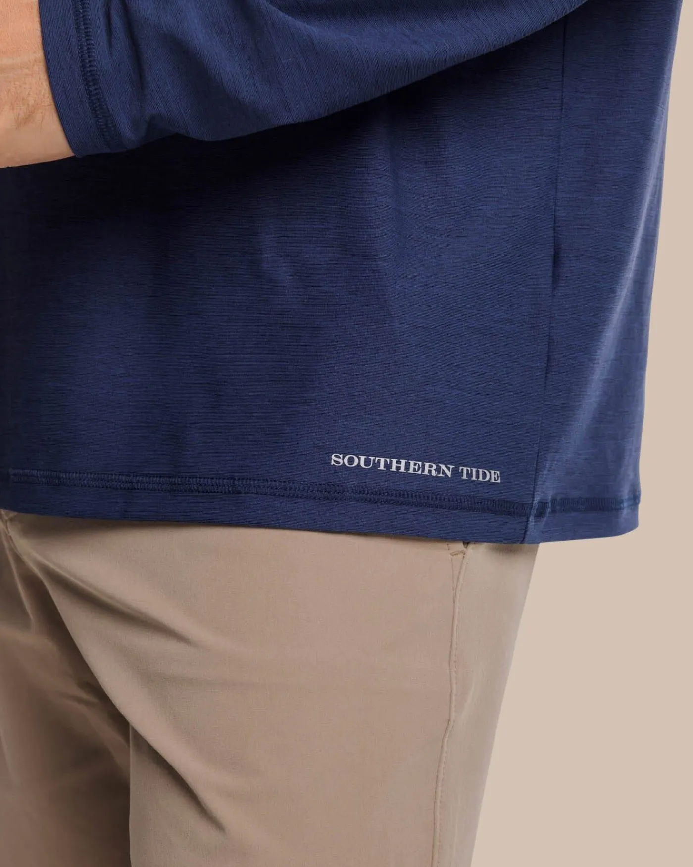 Store Southern Tide Brrr°®-Illiant Performance Hoodie