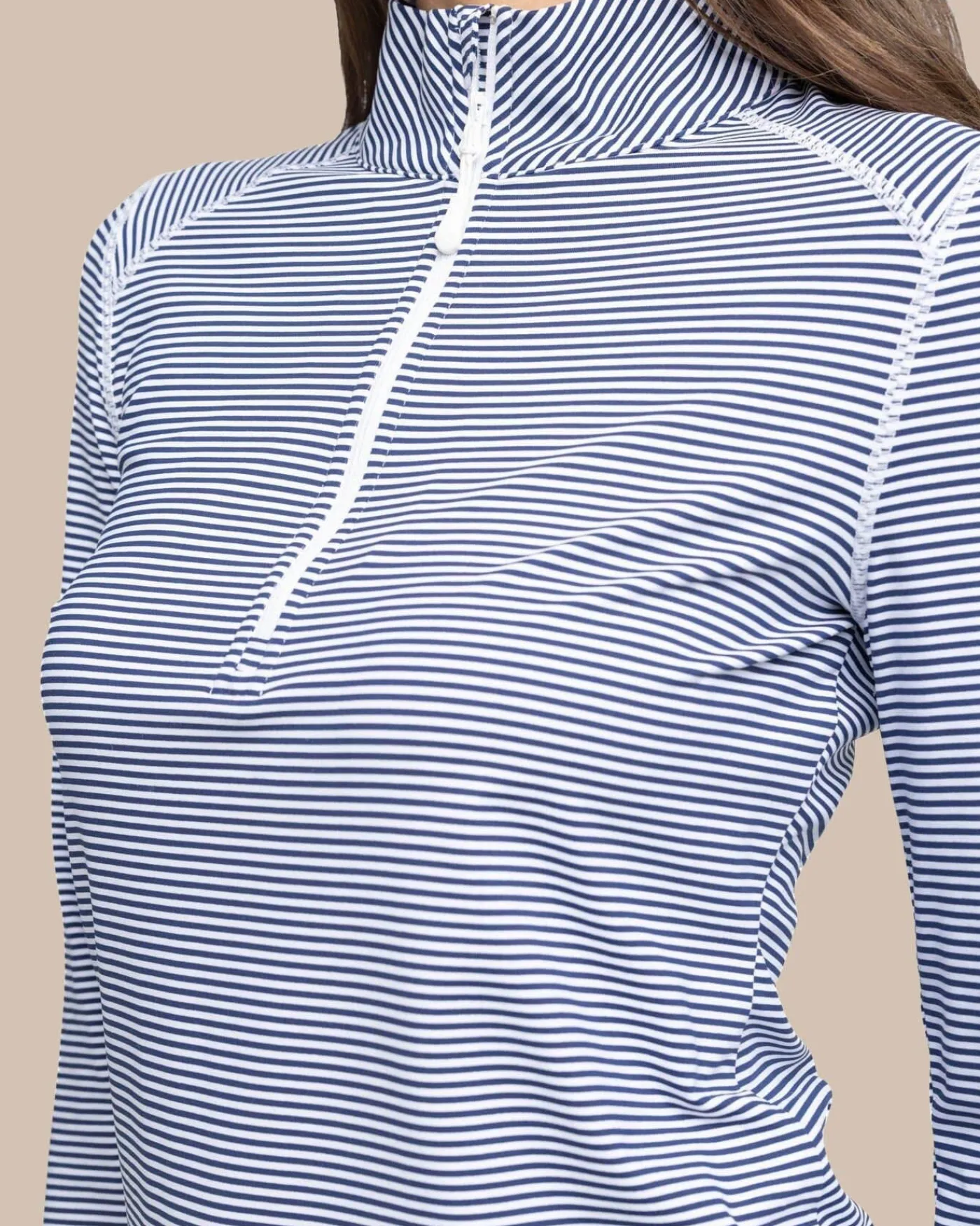 New Southern Tide Team Colors Runaround Quarter Zip Pull Over